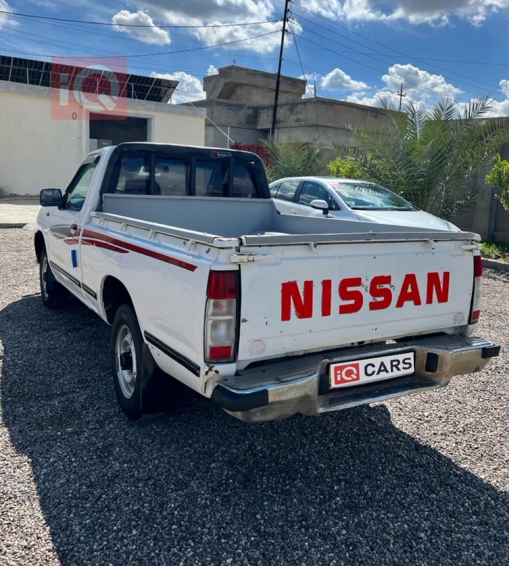 Nissan Pickup